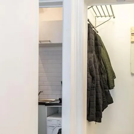Charming Bright Parisian Flat Apartment *